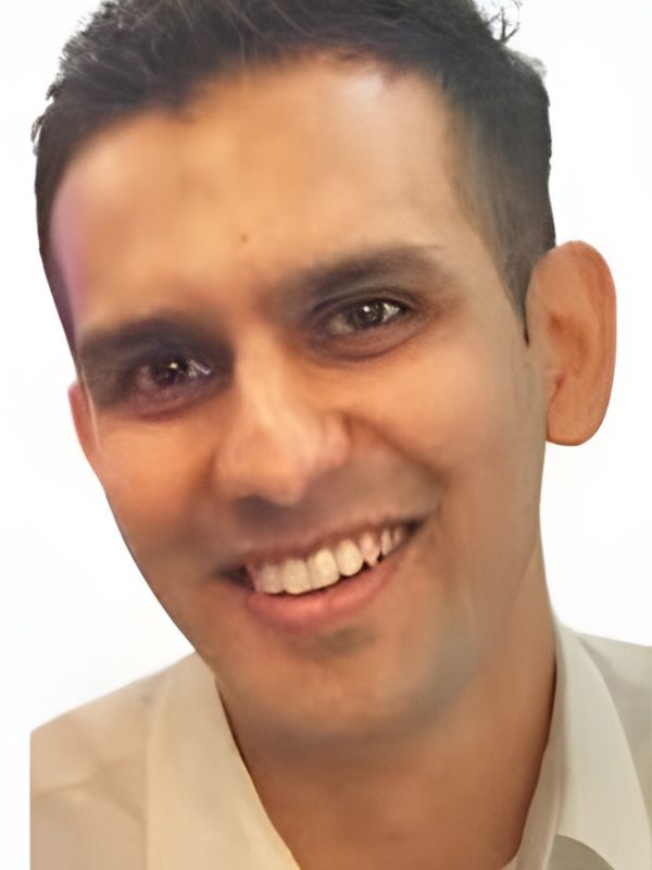 Dr Ahmed Saloojee